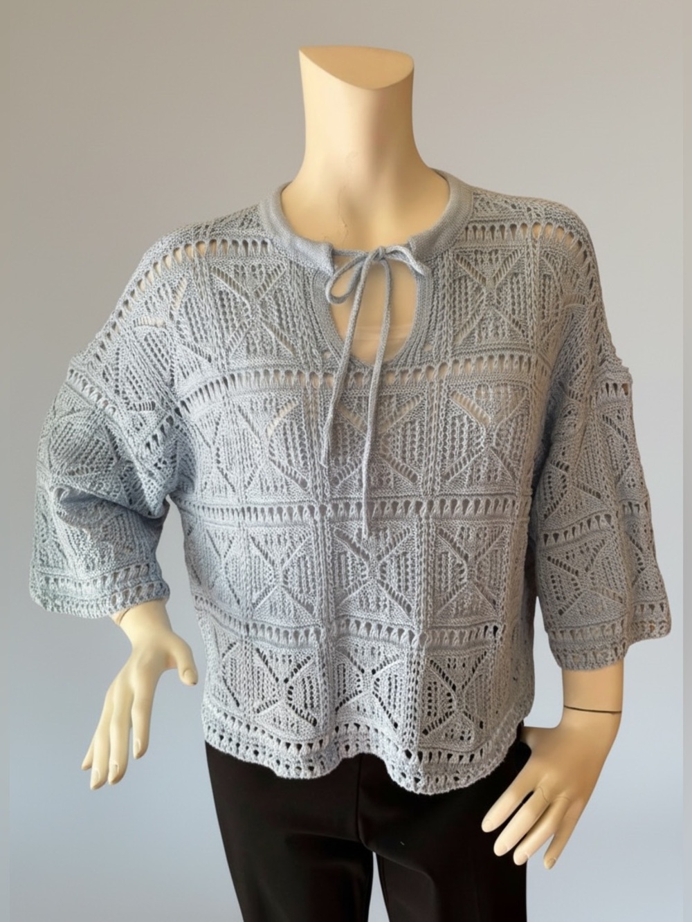 Mia & Tess Crochet Tie-Neck Light Blue Cropped Sweater, Small